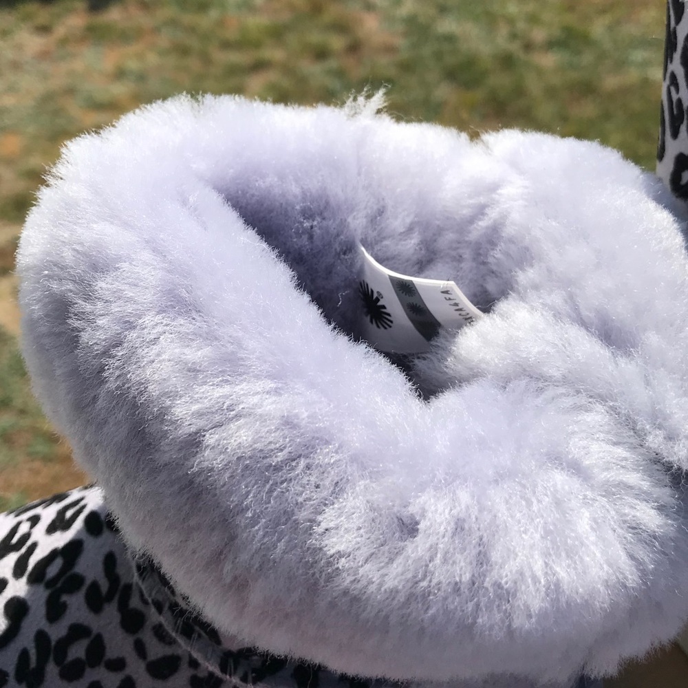 UGG T EXOTIC BAILEY BOW II - Picture 6 of 8